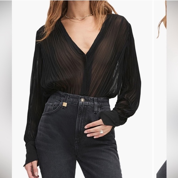 Favorite Daughter Tops - Favorite Daughter The Change Me Plisse Bodysuit in Black Size Small